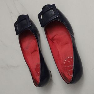 Roger Vivier navy flats size 6
